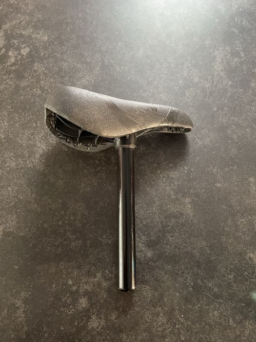 Bicicleta BMX Kink Launch 2022 Verde-Negru