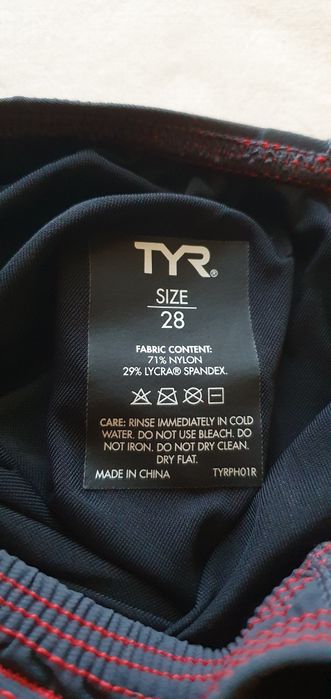 Costum competitie inot TYR marimea 28
