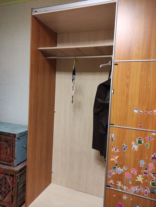 Большой шкаф 3 секции.