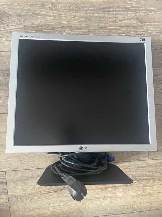 Monitor LG.