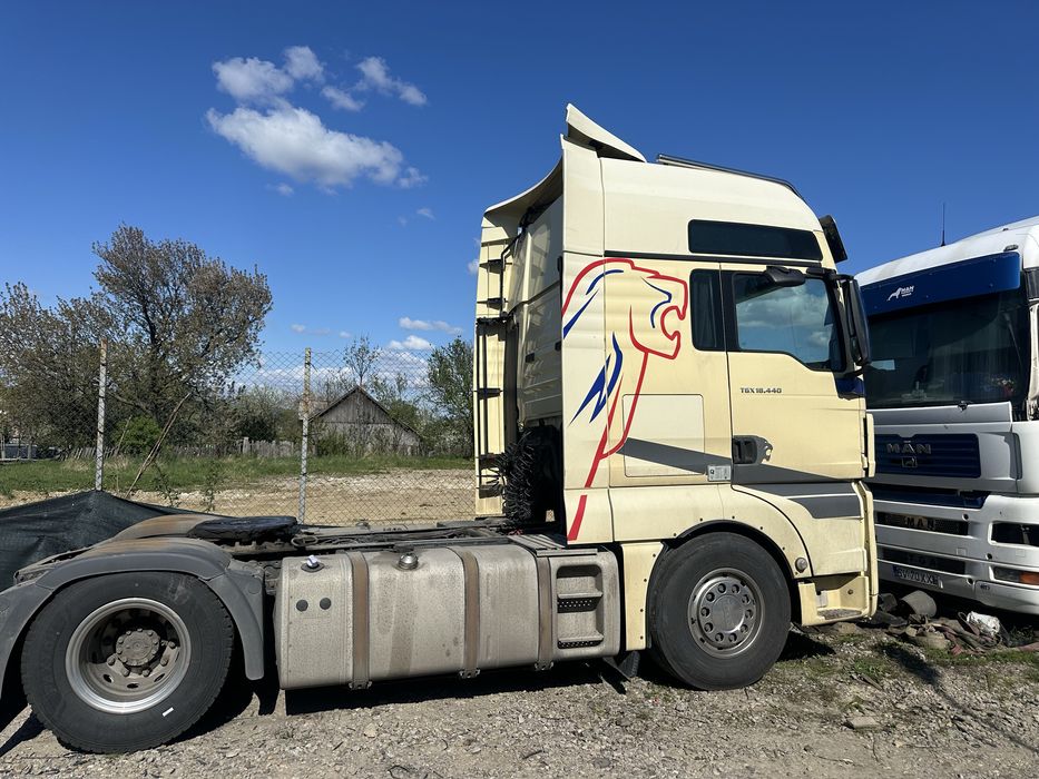 Man tgx 2012 cabina mica man tgx 2012 cabina mare