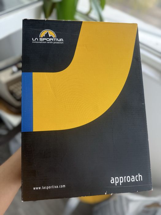 Bocanci trekking dama-La Sportiva GTX