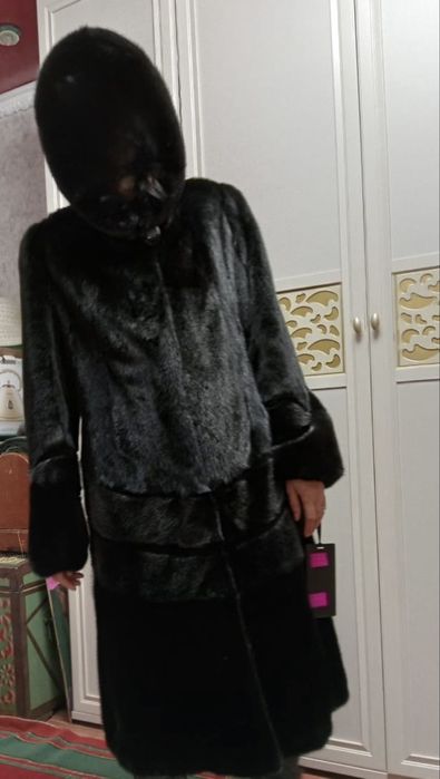 Продам норковую шубу
