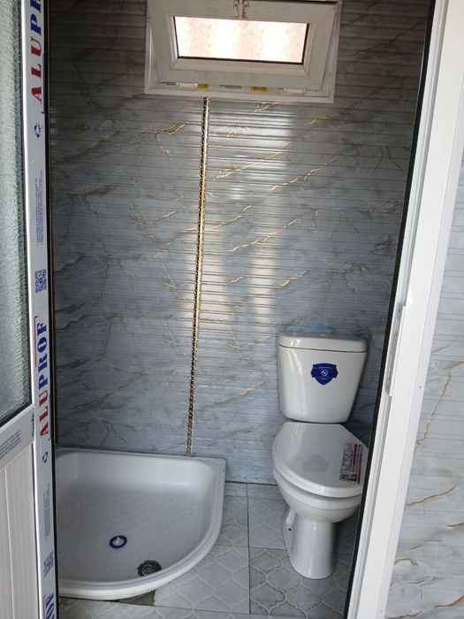 Tayyor konteyner uylarsotiladi 1650$