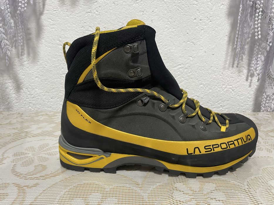 Vand mai multe detali in privat