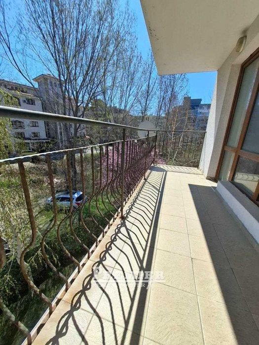 Двустаен апартамент в Слънчев Бряг с ниска такса поддръжка