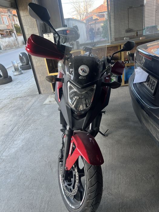 Мотоциклет Нонда NC750