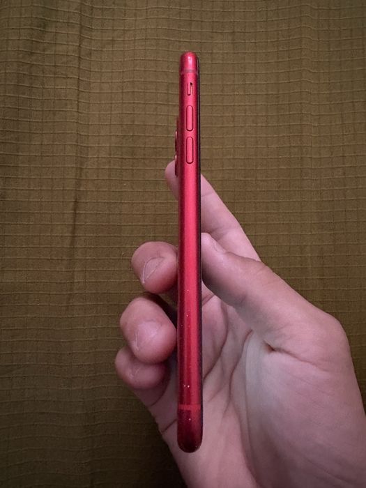 Iphone 11 красный Айфон
