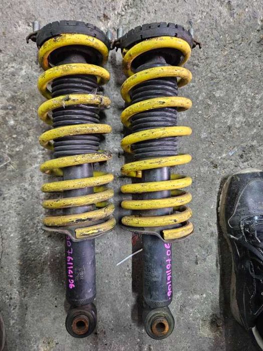 Амортизатор подвески Subaru