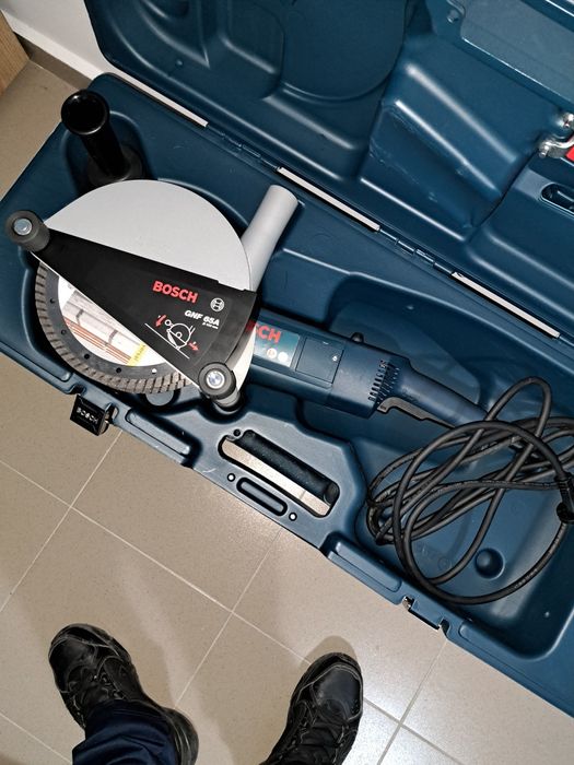 Къртачи под наем Ямбол.Къртене и извозване Ямбол.Мини багер и Самосвал