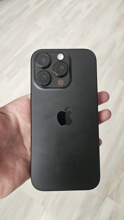 Iphone 16 pro Black Titanium