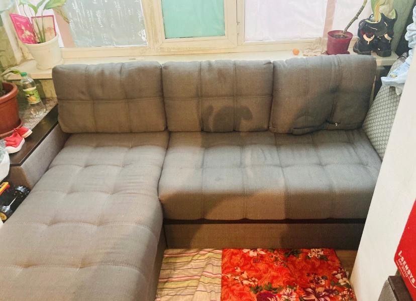 Срочно продается раскладной диван
