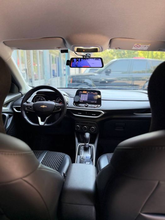 Treker2 LTZ Plyus 2024 Yil Qora rangi
