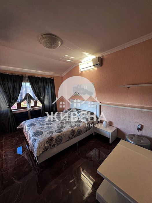 Продава се Къща в с. Оброчище, Област Добрич - 250 кв.м за 1400 €/кв.м - Снимка #10