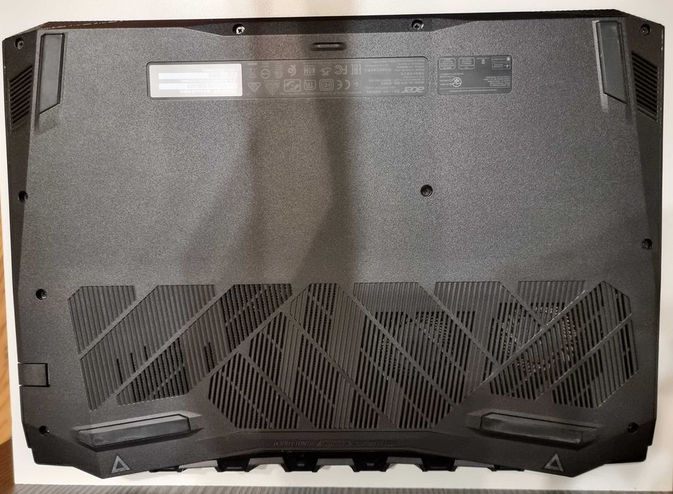 Laptop gaming Acer Nitro 5 AN515-54-762P