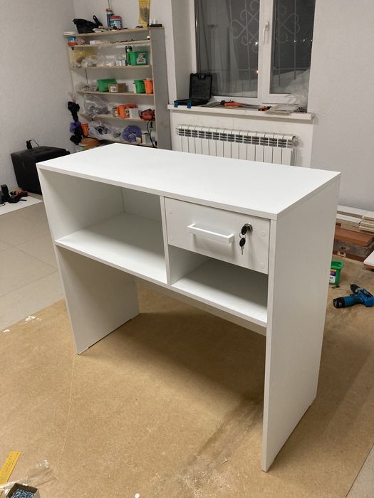 Витрины, прилавки, кассовые столы, Костанай