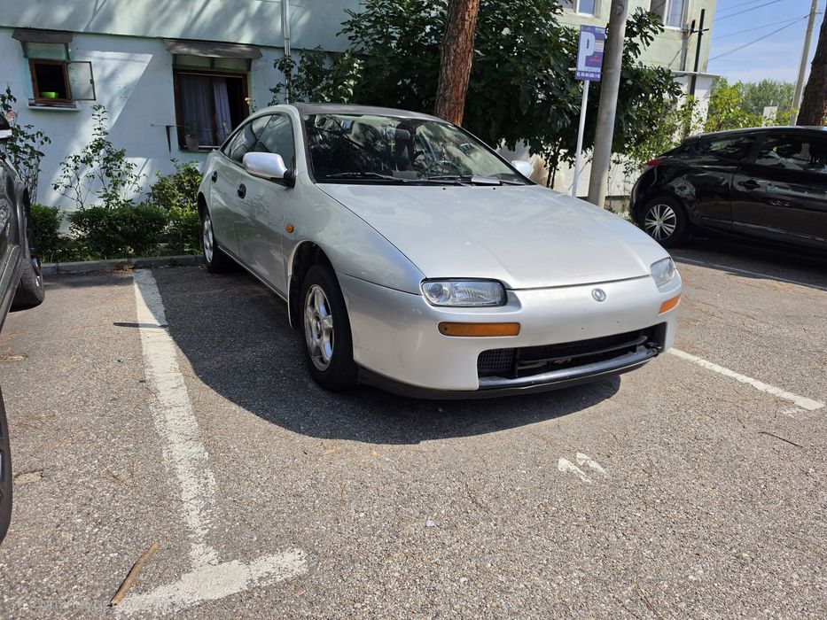 Vand Mazda 323f 1996