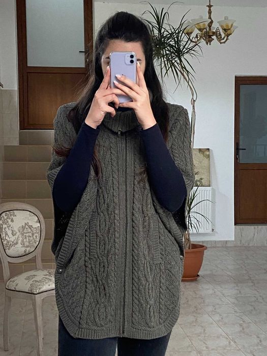 Cardigan impletit cu buzunare, conditie excelenta, marimea L