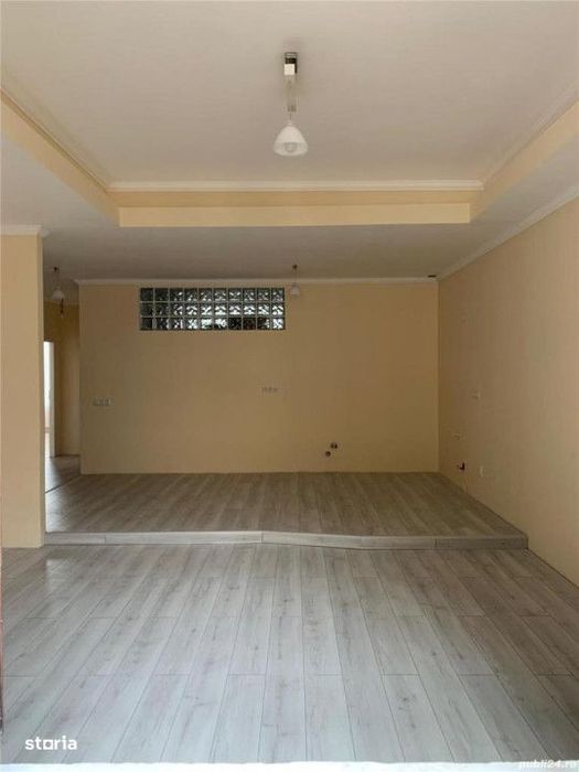 Apartament de 4 camere, finisat, 95mp, zona Centrala — fotografia 1