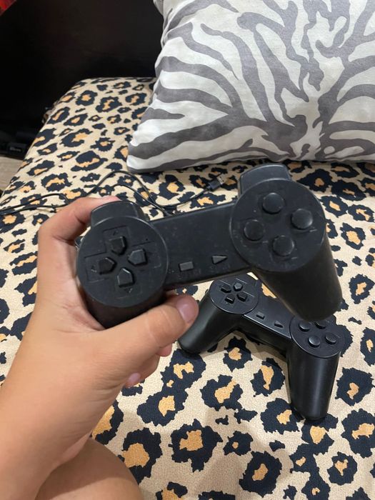 Игра конзола ретро