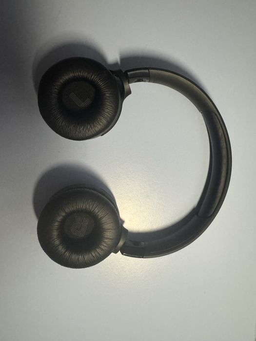 Căsti wireless JBL TUNE 520 BT