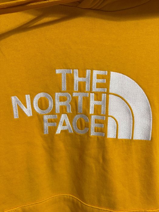 2 броя The North Face Hoodie.
