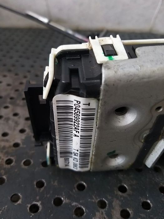 Broasca usa dreapta spate jeep grand cherokee 4 wk wk2 p04589922af