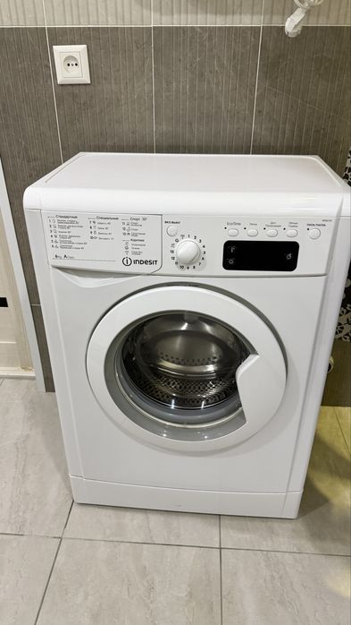 Стиральная машина Indesit