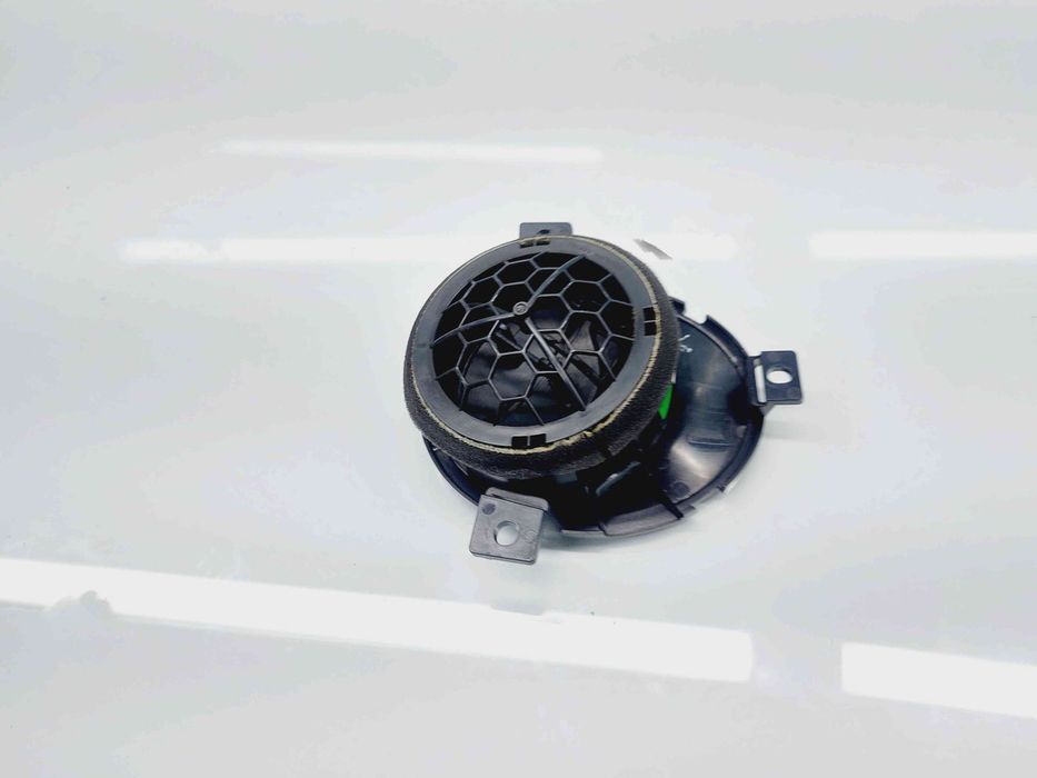 Grila aerisire stanga Nissan Juke [Fabr 2010-2014] Hatchback 687611KE