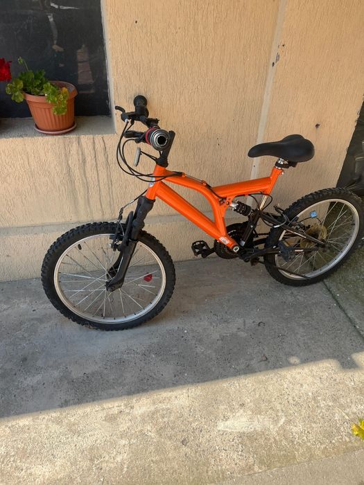 Bicicleta de vanzare
