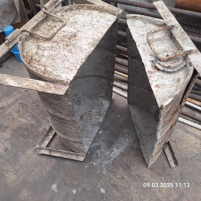 Окарёнка для штукатуный работ удобный изготовлена из  железной бочки (