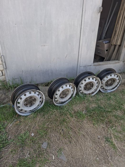 Автомобильные железные диски