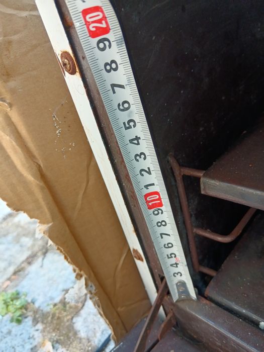 Продавам мини газова печка с фурна