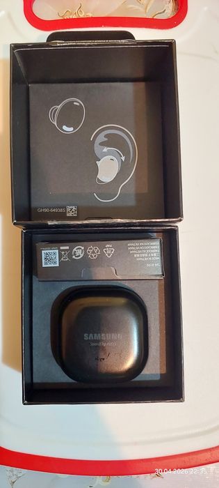 Безпроводные наушники Galaxy buds pro