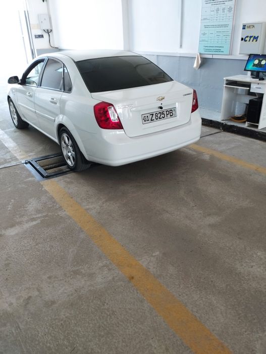 Продаётся ЛАСЕТТИ 18