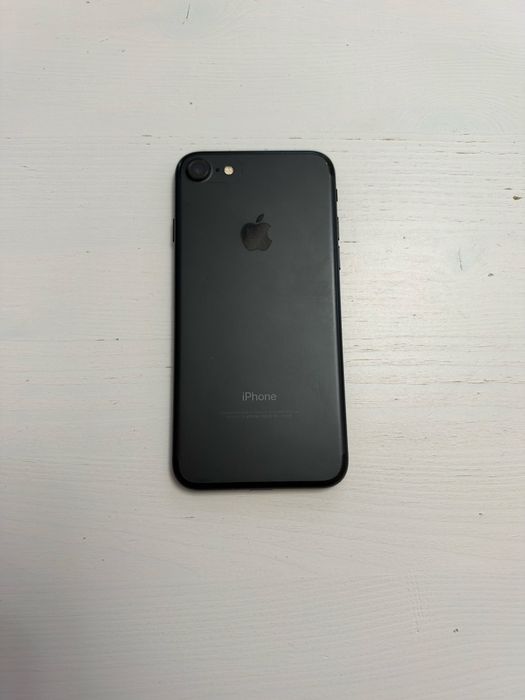 Aphone 7 Добре запазен