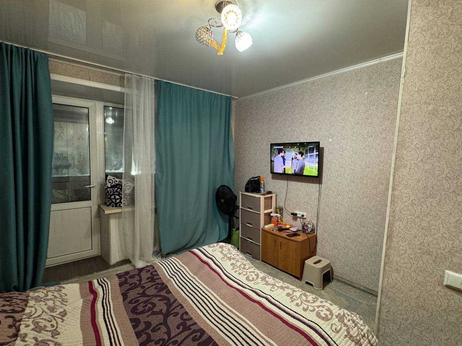 продам квартиру малосемейного типа КСК