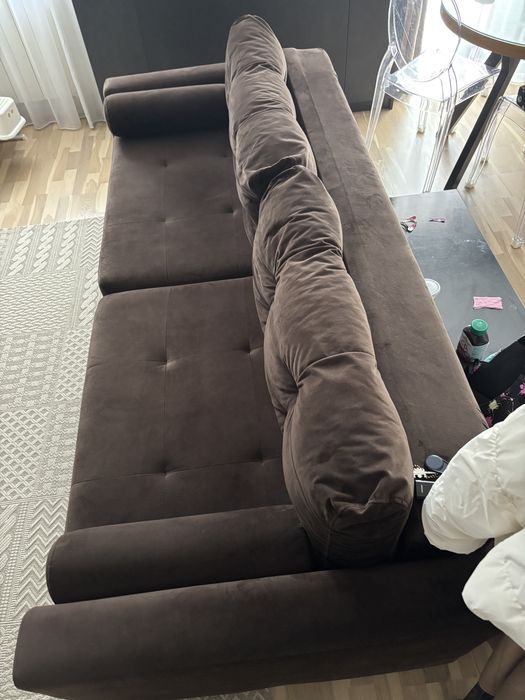 Canapea extensibila maro catifea