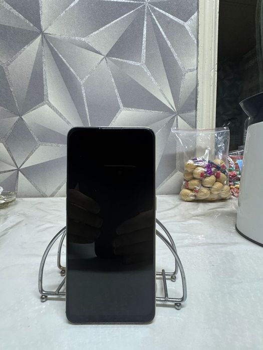 Oppo Reno отличном состоянии