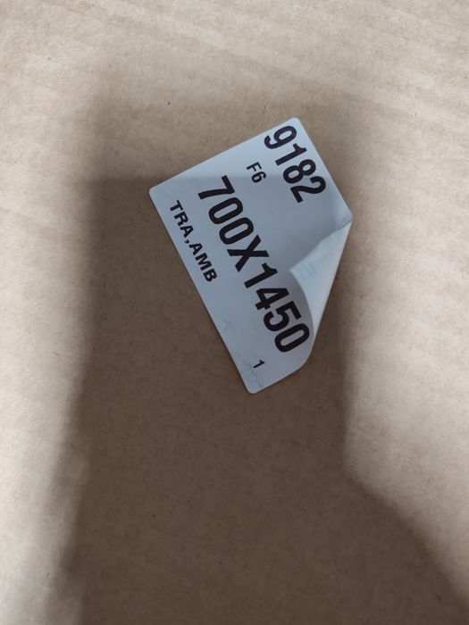 Paravan cadă batant (sticlă securizată)