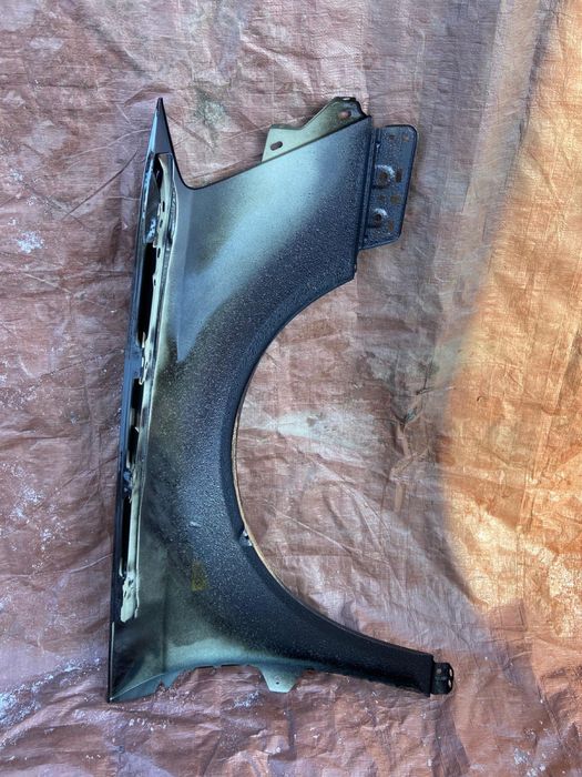 Aripi fata noi passat b6 vopsite L041 sau orice cod culoare