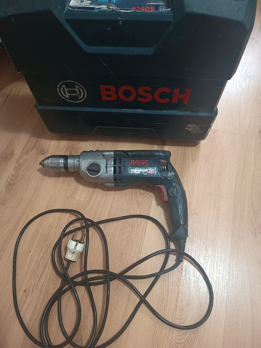 Mașină de găurit cu percuție Bosch Professional GSB 24-2 (1100W) + Valiză transport