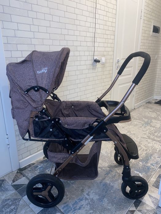 Всесезонная коляска