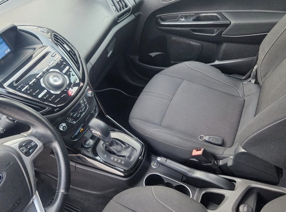 Ford B Max Face AutomLPG Keyless Navi