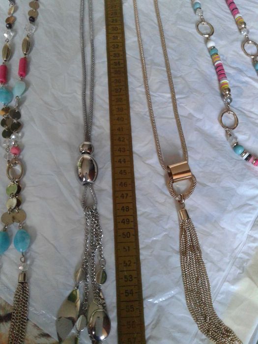 Продавам колиета