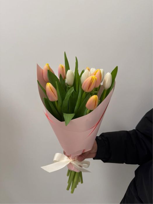 Тюльпаны по 690тг