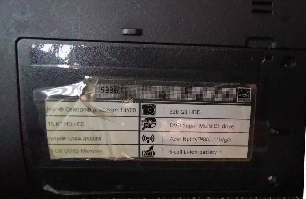 Acer Aspire 5336 15.6" Лапроп, Intel Core T3500 х 2.1GHz 4GB RAM 320GB