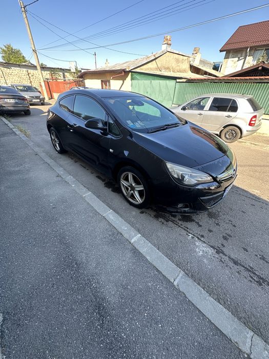 Opel astra j gtc 1.4 cu GPL an 2013