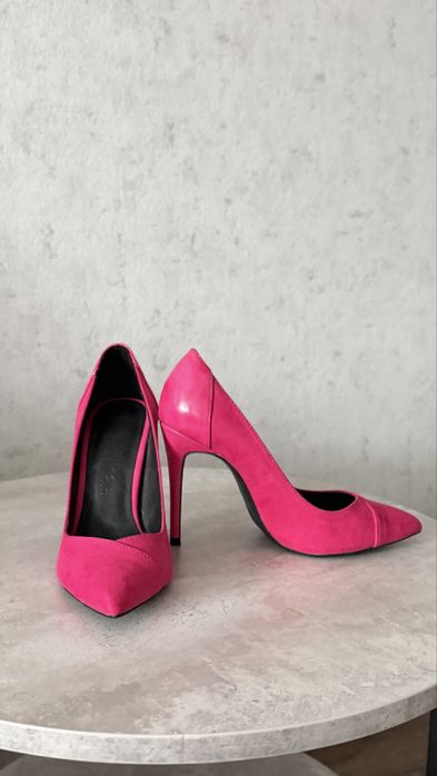 Женские туфли размер 37,5