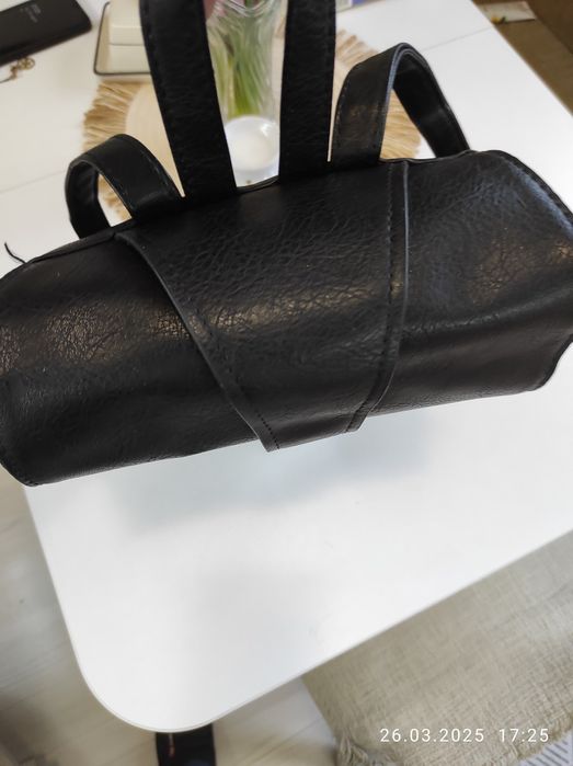 Кожена дамска раница